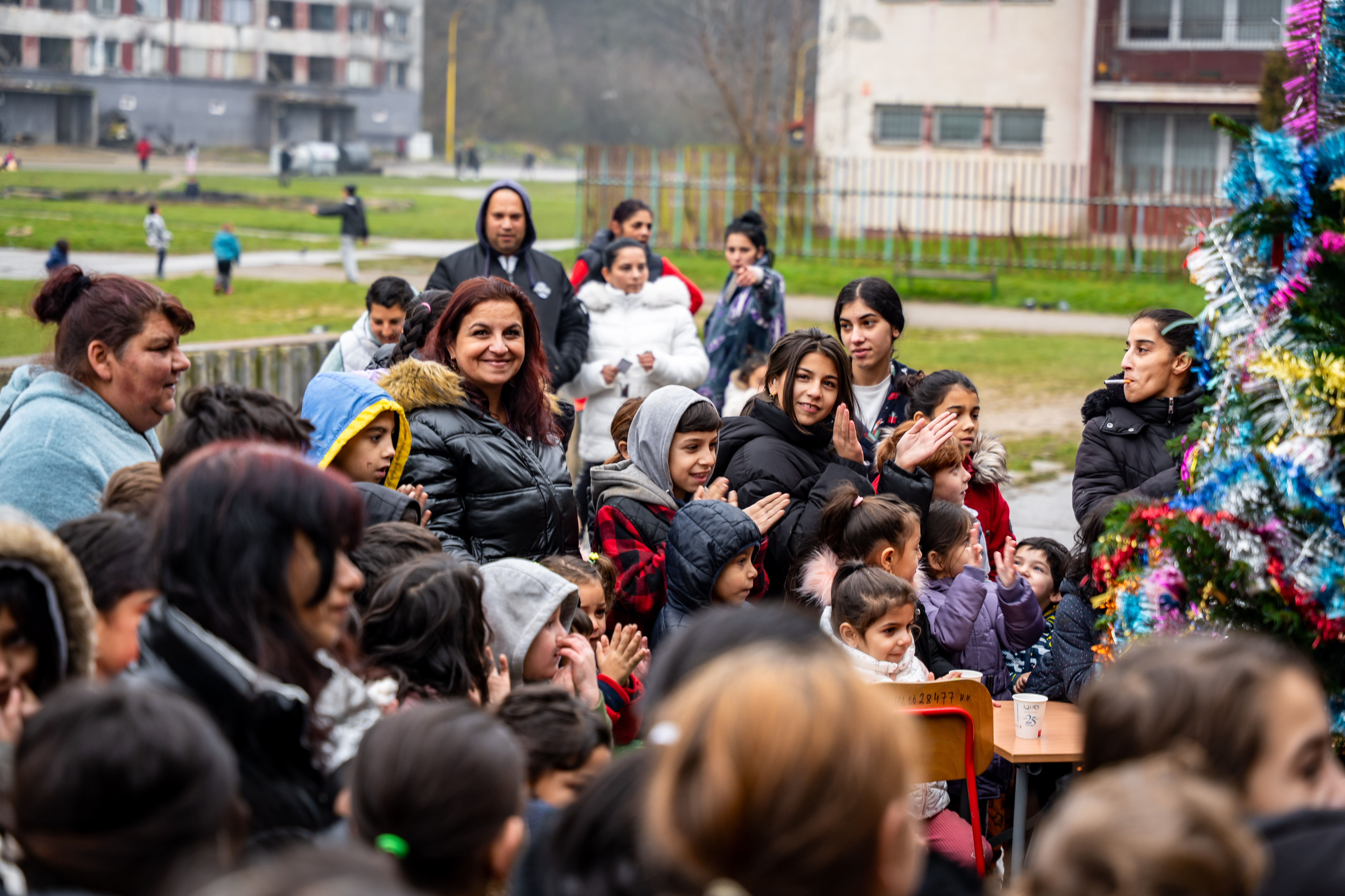 Odovzdanie dobrovolnej zbierky - Pomozme mrznucim detom-9